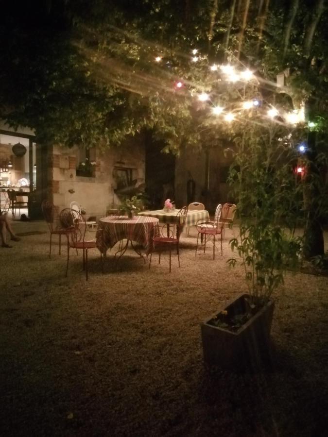 Chambres D'Hotes De La Pilatiere Persac Экстерьер фото